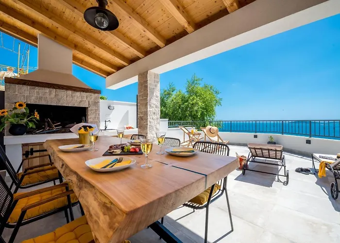 Bella Casa Eta
